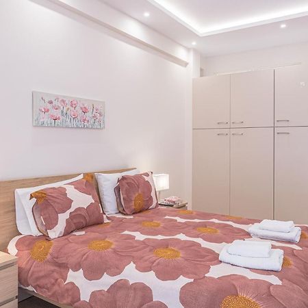 Amazing Apartment Near Metro Station! Atina Dış mekan fotoğraf